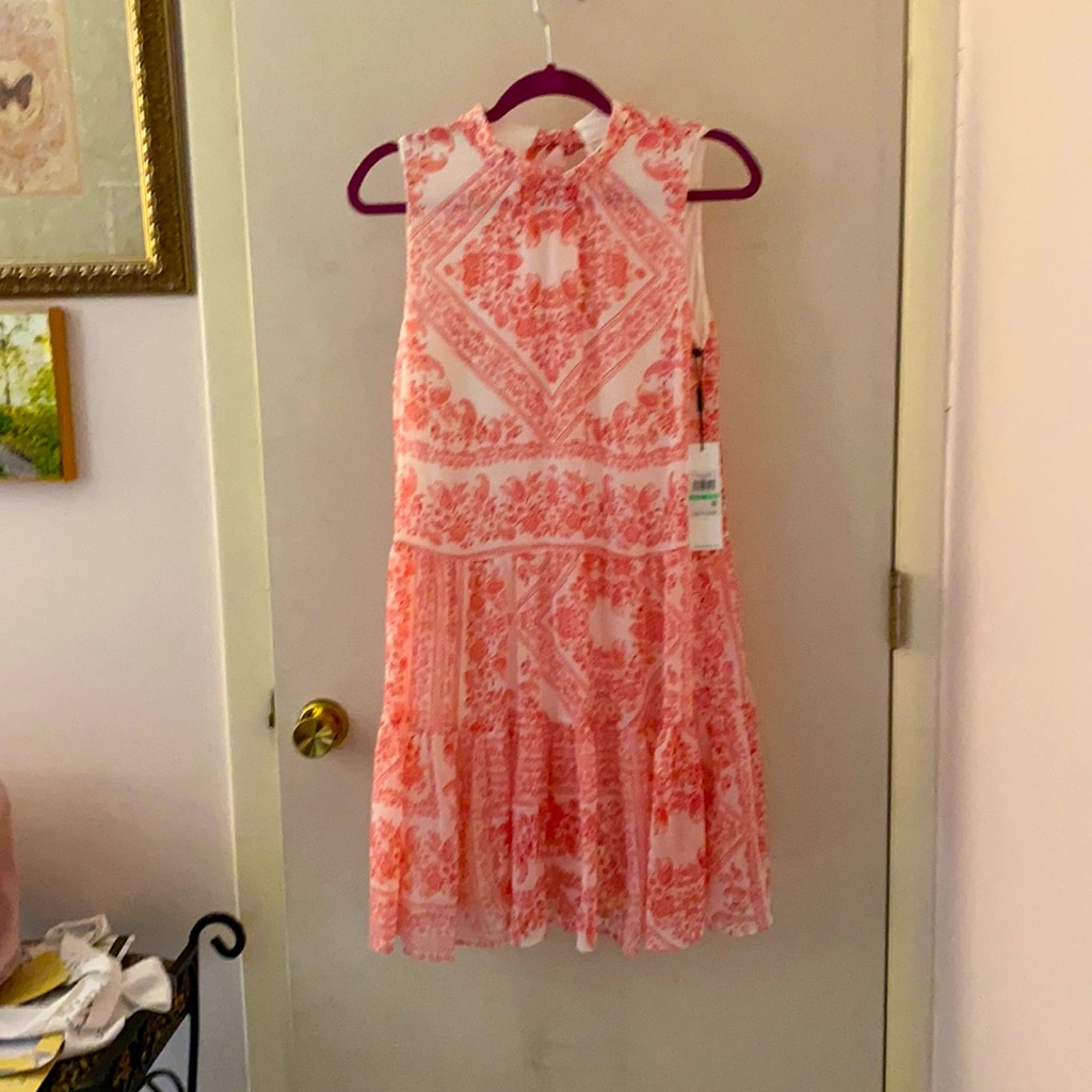 Sleeveless Dress, Ties Back Of The Neck. New.